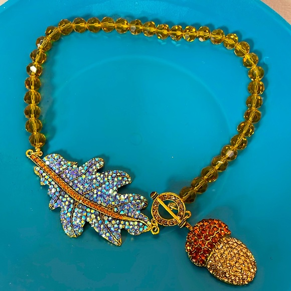 Fabulous Acorn necklace NEW from my boutique! - Picture 2 of 5